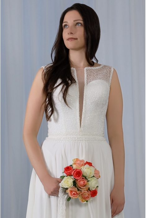 Hochzeitskleid für braut von Schantal, Kollektion Butterfly, Modell 2233. Foto 3