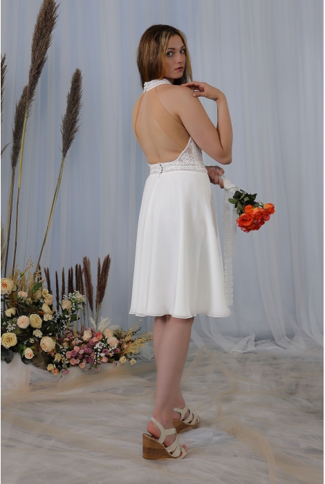 Hochzeitskleid für braut von Schantal, Kollektion Kurze Kleider, Modell 2235. Foto 4