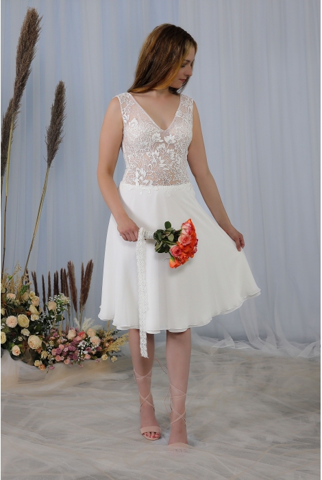 Hochzeitskleid für braut von Schantal, Kollektion Kurze Kleider, Modell 2241. Foto 1