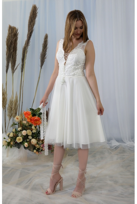 Hochzeitskleid für braut von Schantal, Kollektion Kurze Kleider, Modell 2245. Foto 1