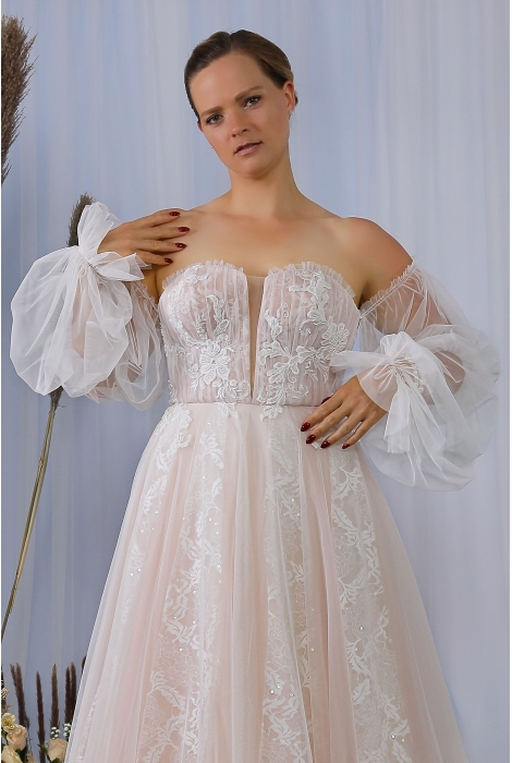 Hochzeitskleid für braut von Schantal, Kollektion Queen XXL, Modell 2252 - 2 XXL. Foto 2