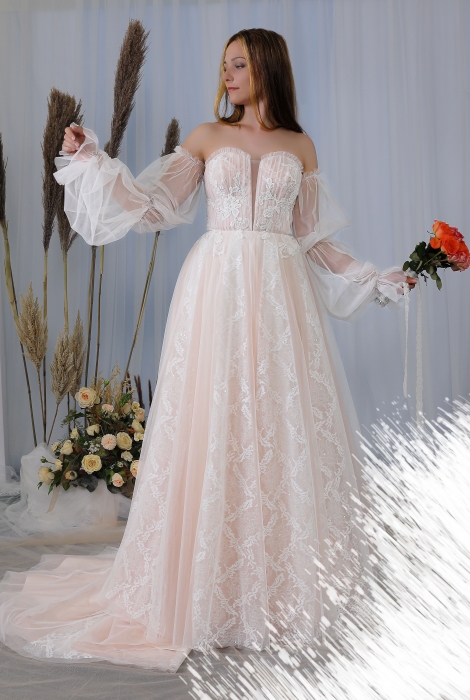 Hochzeitskleid für braut von Schantal, Kollektion Butterfly, Modell 2252 - 2. Foto 1