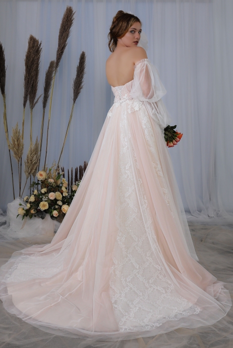 Hochzeitskleid für braut von Schantal, Kollektion Butterfly, Modell 2252 - 2. Foto 5