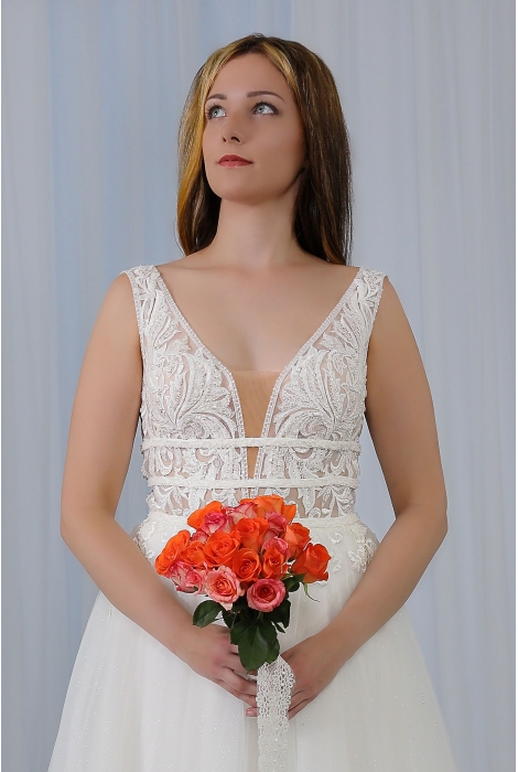 Hochzeitskleid für braut von Schantal, Kollektion Butterfly, Modell 2283. Foto 2