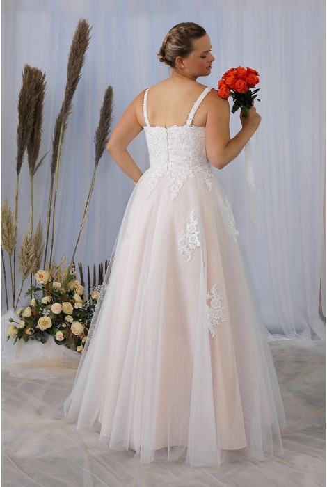 Hochzeitskleid für braut von Schantal, Kollektion Queen XXL, Modell 2286 XXL. Foto 5