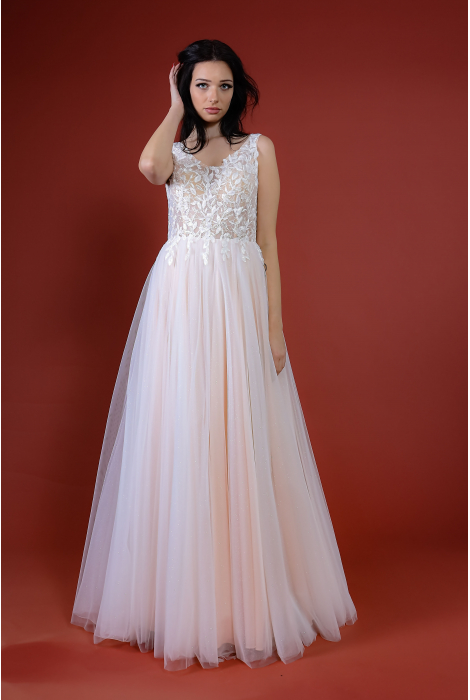 Hochzeitskleid für braut von Schantal, Kollektion Kiara, Modell 2324. Foto 4