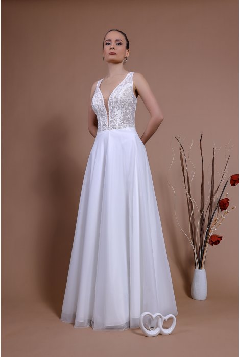 Hochzeitskleid für braut von Schantal, Kollektion Traum, Modell 2326. Foto 5