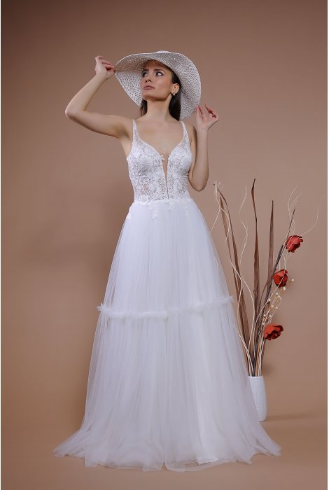 Hochzeitskleid für braut von Schantal, Kollektion Traum, Modell 2329. Foto 2