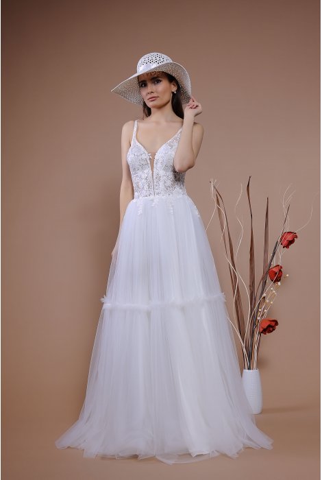 Hochzeitskleid für braut von Schantal, Kollektion Traum, Modell 2329. Foto 3