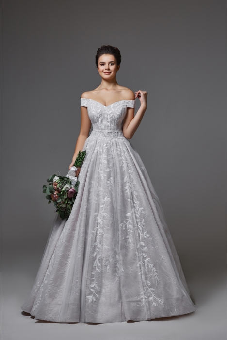 Hochzeitskleid für braut von Schantal, Kollektion Pilar, Modell 28002. Foto 1