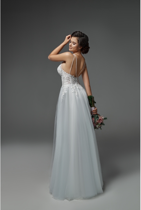 Hochzeitskleid für braut von Schantal, Kollektion Pilar, Modell 28007 - 2. Foto 1