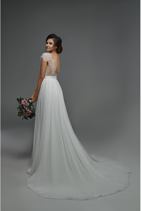 Hochzeitskleid für braut von Schantal, Kollektion Pilar, Modell 28022. Foto 2