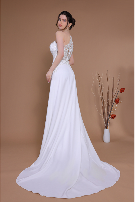 Hochzeitskleid für braut von Schantal, Kollektion Traum, Modell 28030 - 2. Foto 3