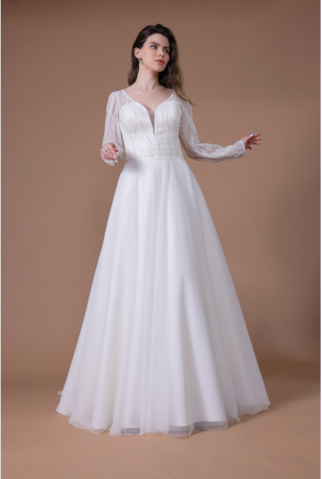 Hochzeitskleid für braut von Schantal, Kollektion Traum, Modell 28410. Foto 3