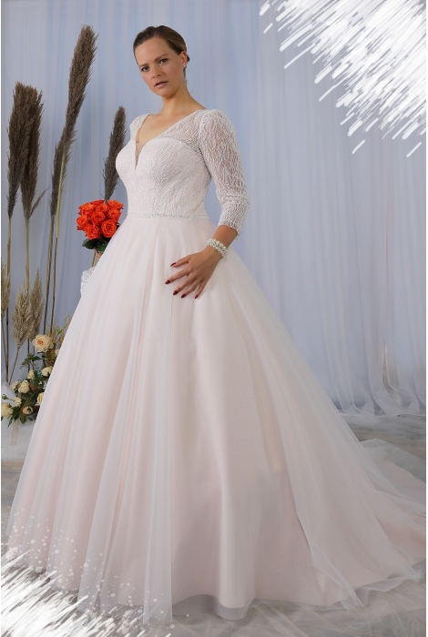 Hochzeitskleid für braut von Schantal, Kollektion Queen XXL, Modell 28410 XXL. Foto 1
