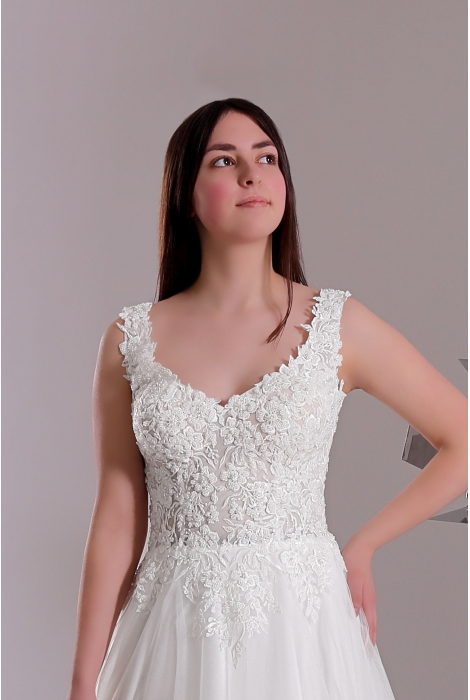 Hochzeitskleid für braut von Schantal, Kollektion Butterfly, Modell 28416. Foto 2