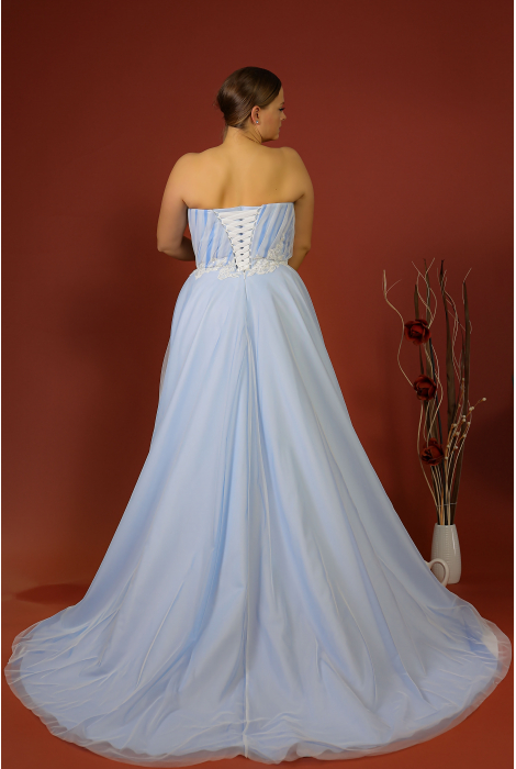 Hochzeitskleid für braut von Schantal, Kollektion Queen XXL, Modell 52002. Foto 6