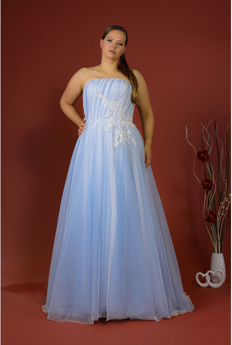 Hochzeitskleid für braut von Schantal, Kollektion Queen XXL, Modell 52002. Foto 2