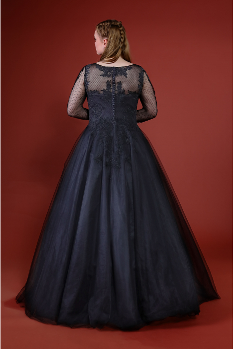 Hochzeitskleid für braut von Schantal, Kollektion Queen XXL, Modell 52013. Foto 9