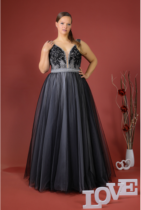 Hochzeitskleid für braut von Schantal, Kollektion Queen XXL, Modell 52018. Foto 1