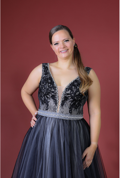 Hochzeitskleid für braut von Schantal, Kollektion Queen XXL, Modell 52018. Foto 3