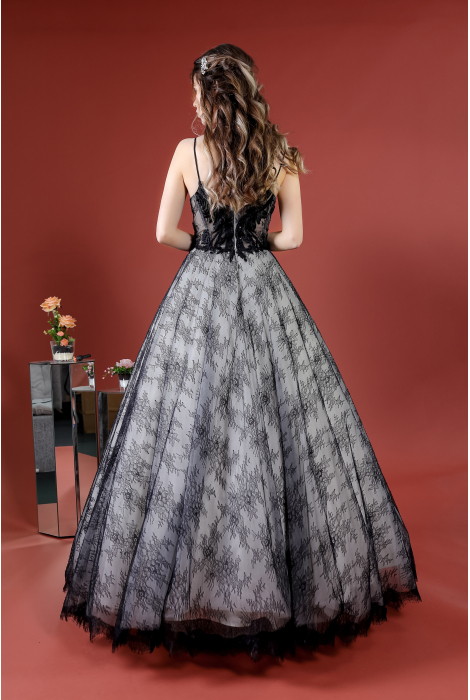 Hochzeitskleid für braut von Schantal, Kollektion Kiara, Modell 52034. Foto 6