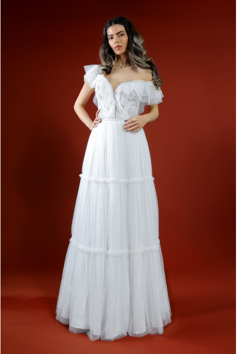 Hochzeitskleid für braut von Schantal, Kollektion Kiara, Modell 52044. Foto 3