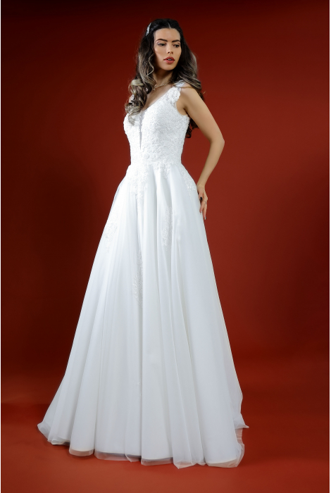 Hochzeitskleid für braut von Schantal, Kollektion Kiara, Modell 52049. Foto 5
