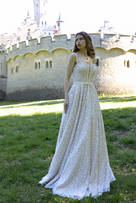 Hochzeitskleid für braut von Schantal, Kollektion Butterfly, Modell 52065. Foto 1