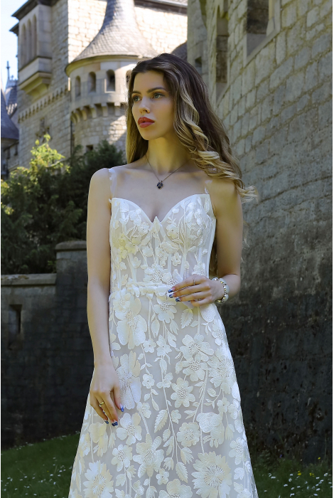 Hochzeitskleid für braut von Schantal, Kollektion Butterfly, Modell 52066. Foto 4