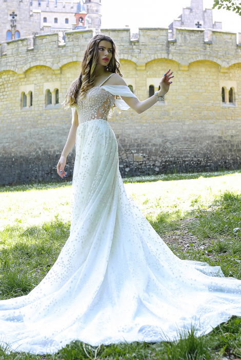 Hochzeitskleid für braut von Schantal, Kollektion Butterfly, Modell 52073. Foto 5