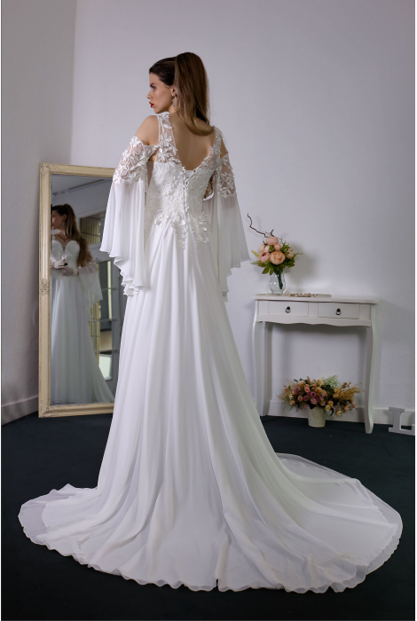 Hochzeitskleid für braut von Schantal, Kollektion Butterfly, Modell 52104. Foto 3
