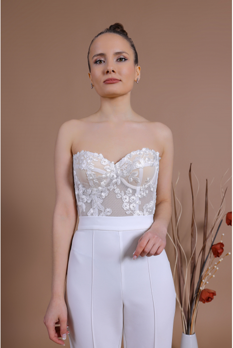 Hochzeitskleid für braut von Schantal, Kollektion Traum, Modell TOP 2200 - 22 /  Hose 2200 - 26. Foto 1