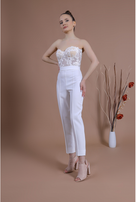 Hochzeitskleid für braut von Schantal, Kollektion Traum, Modell TOP 2200 - 22 /  Hose 2200 - 26. Foto 2