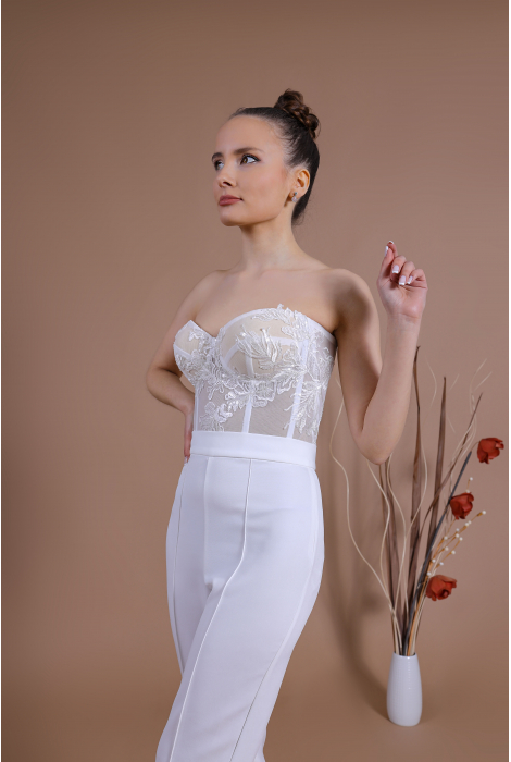 Hochzeitskleid für braut von Schantal, Kollektion Traum, Modell TOP 2200- 23 /  Hose  2200 - 26 . Foto 1