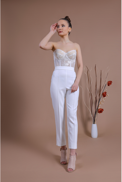 Hochzeitskleid für braut von Schantal, Kollektion Traum, Modell TOP 2200- 23 /  Hose  2200 - 26 . Foto 2