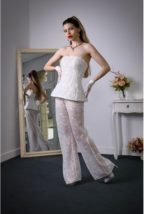 Hochzeitskleid für braut von Schantal, Kollektion Butterfly, Modell Hose 3300 - 4. Foto 2