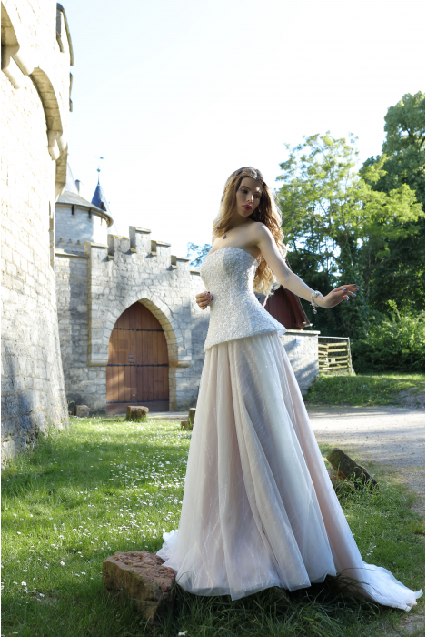Hochzeitskleid für braut von Schantal, Kollektion Butterfly, Modell TOP 3300-01. Foto 4