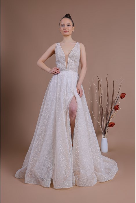 Hochzeitskleid für braut von Schantal, Kollektion Traum, Modell VA - 1750. Foto 1