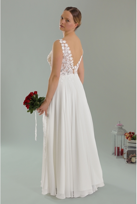 Hochzeitskleid für braut von Schantal, Kollektion Queen XXL, Modell 2201 - 1 XXL. Foto 4