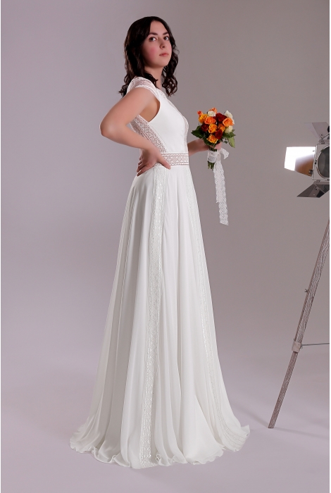 Hochzeitskleid für braut von Schantal, Kollektion Butterfly, Modell 2207. Foto 3