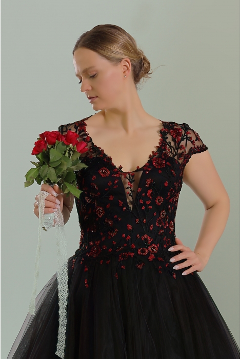 Schantal Bridal Dress, Queen XXL Collection, Model 2213 XXL. Photo 2